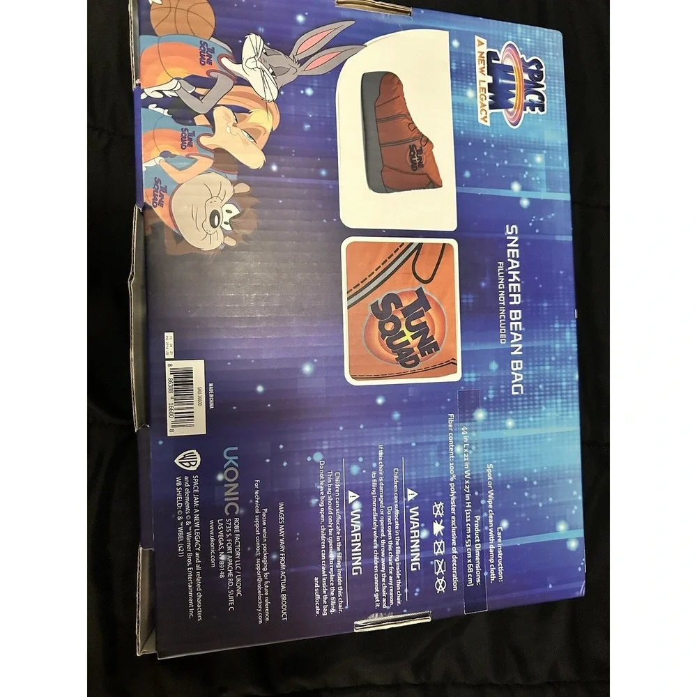 Space Jam Sneaker Bean Bag‎